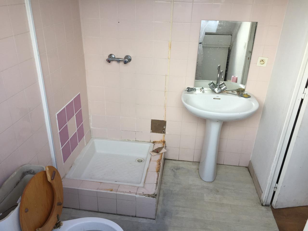 Salle de bain avant travaux